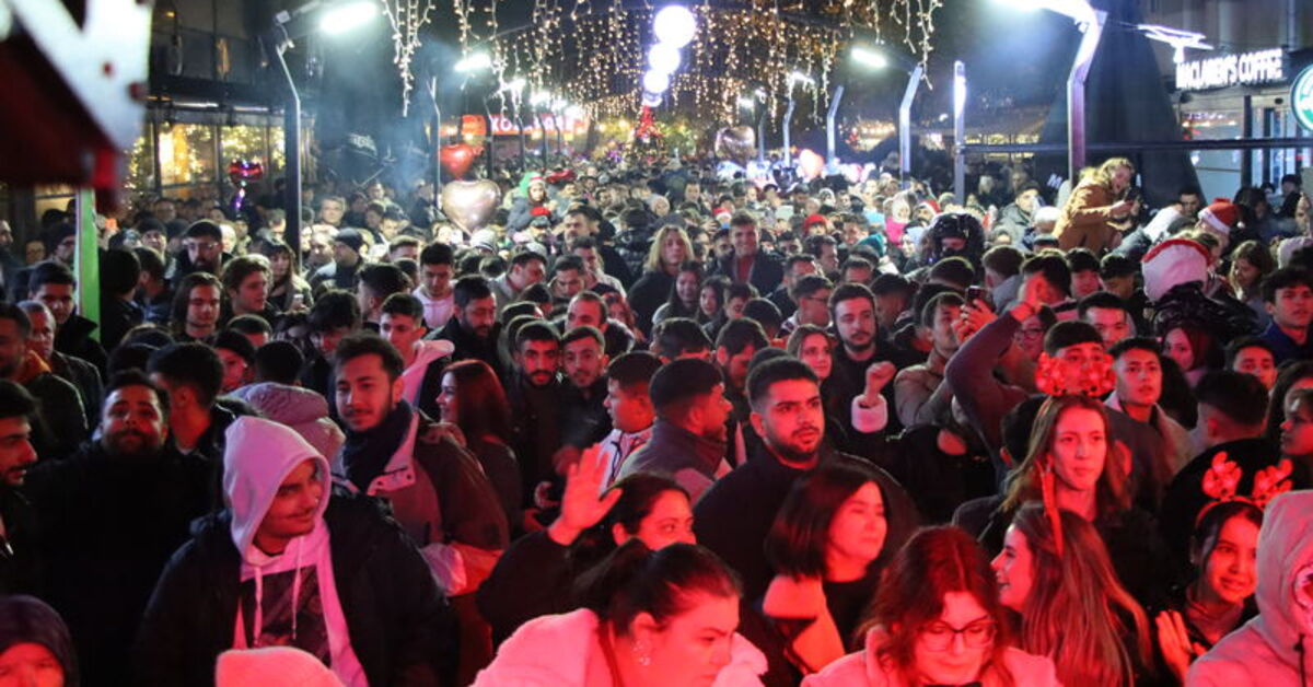 Türkiye 2025'e 'merhaba' dedi | Son dakika haberleri