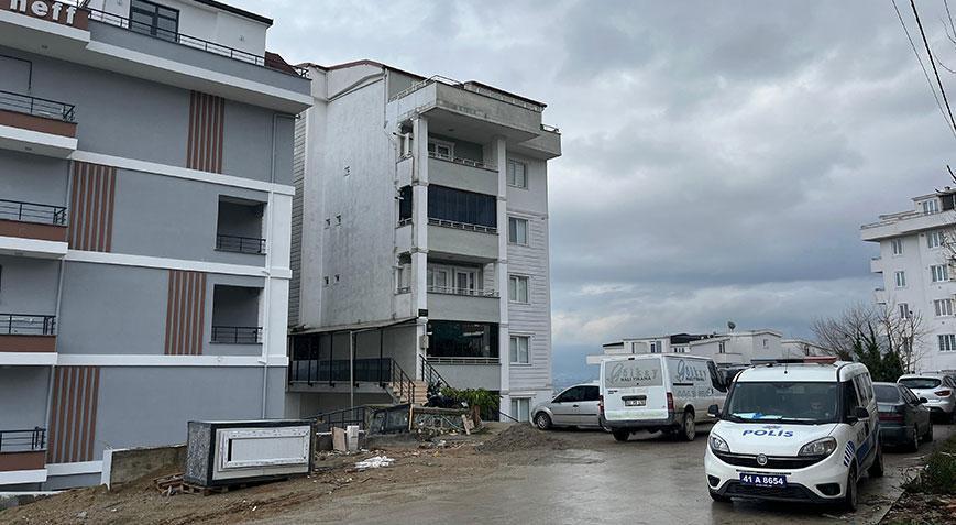 Yer: Kocaeli! Tartıştığı kocasını omuzundan bıçakladı