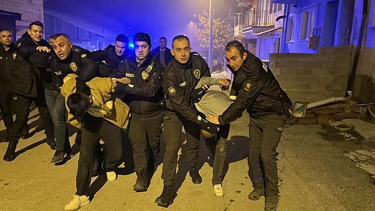 Yer: Kütahya! Ölen arkadaşlarının ailesiyle kavga ettiler… Çok sayıda gözaltı