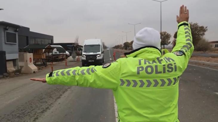 Bakan Yerlikaya tek tek paylaştı! 2025’in ilk 20 gününde 296 bin işlem yapıldı