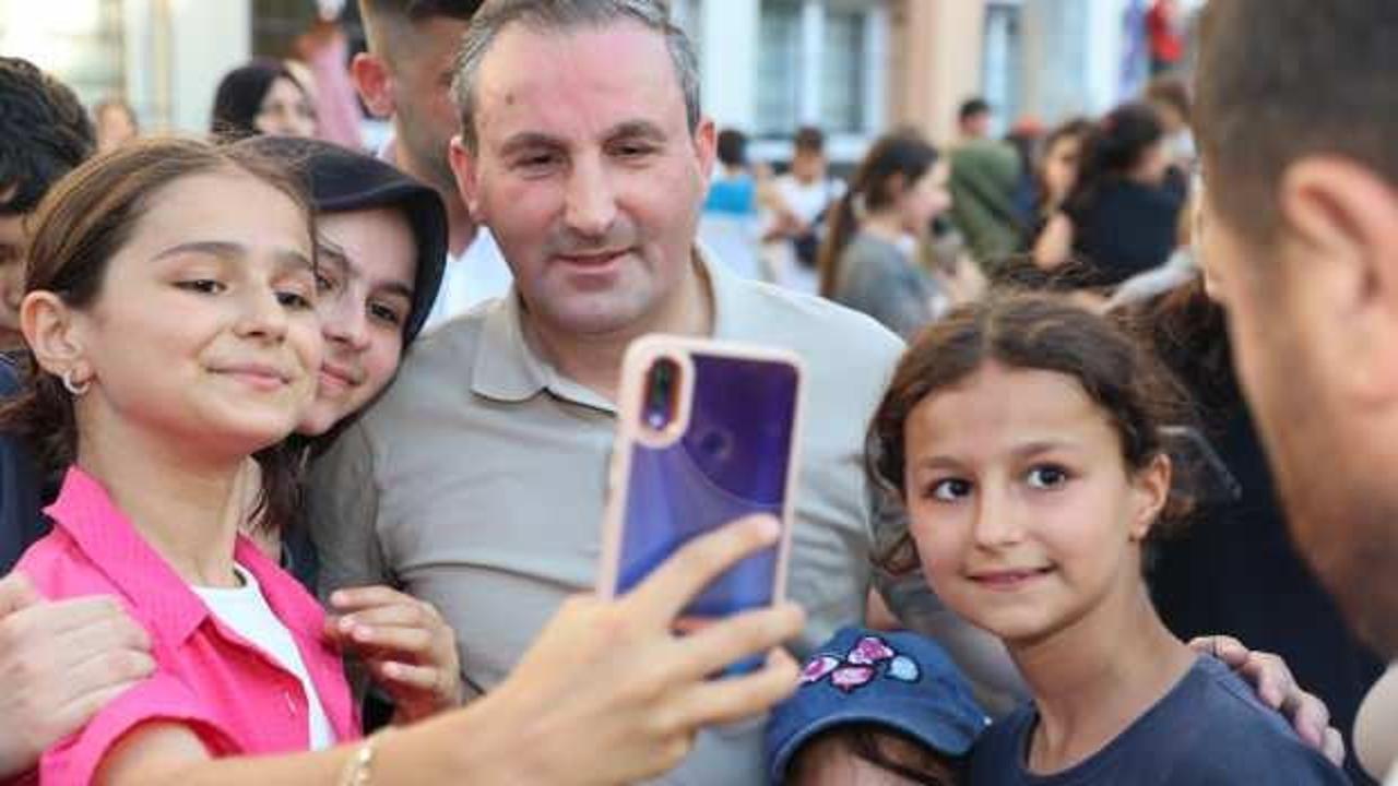 Başkan Tombaş’tan örnek hizmet! Sultanbeyli’de randevusuz halk günü
