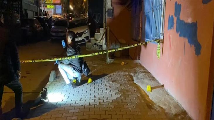 Cezaevinden çıktı, Küçükçekmece’de evinin önünde kurşunlandı