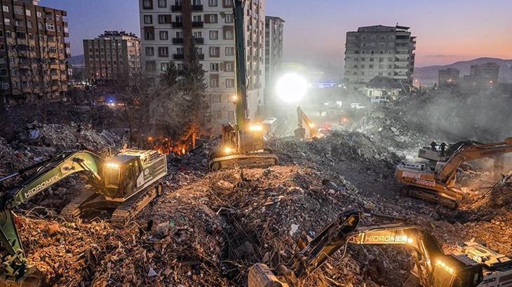 Depremde 52 kişinin öldüğü Reyyan Apartmanı’na ilişkin dava 17 Nisan’a ertelendi