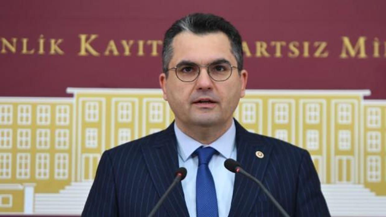 DEVA’da istifa! ‘Parti farklı bir yola giriyor’ diyerek bıraktı