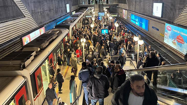 İzmir’de belediye otobüs şoförleri iş bıraktı! Ulaşımda aksama
