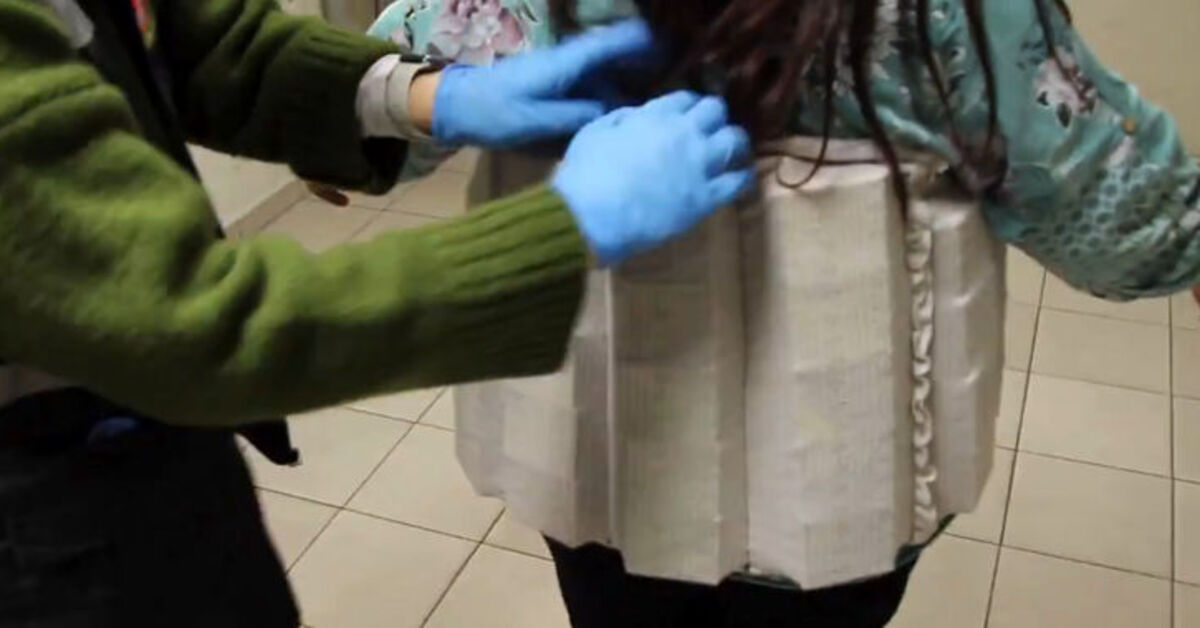 Kapıkule'de beline sardığı bezde 5 bin gümrük kaçağı ilaçla yakalandı