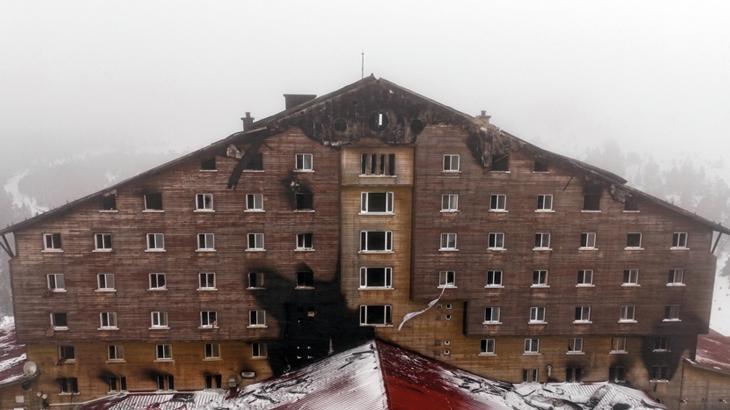 Kartalkaya’daki otel yangını soruşturmasında 8 kişi için tutuklama talebi