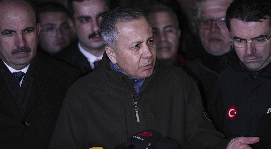 Konya’da bina çöktü! İçişleri Bakanı Yerlikaya: İki cana ulaşmak için yoğun gayret gösteriyoruz