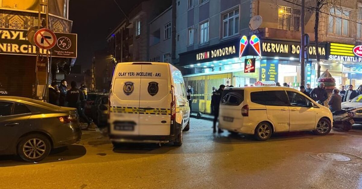 Küçükçekmece'de çay ocağına el bombası atıldı | Son dakika haberleri