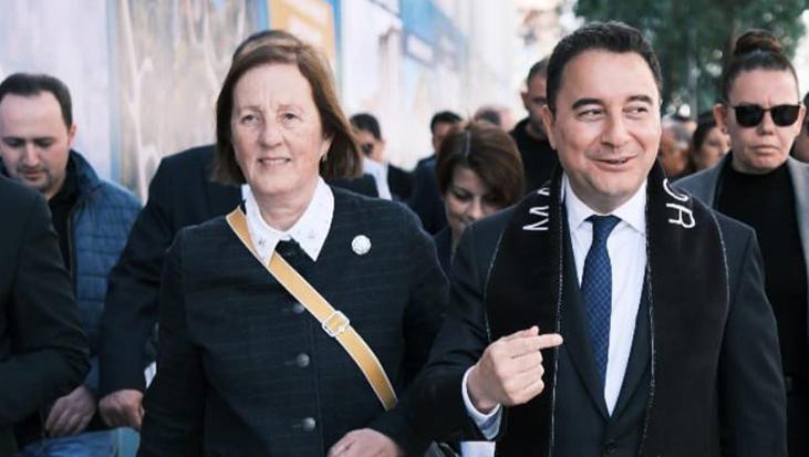 Manisa Milletvekili Selma Aliye Kavaf, DEVA Partisi’nden istifa etti