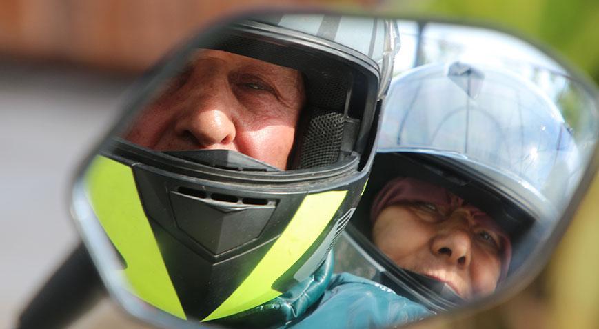 Öne Çıkan Güncel Haberler: Hızlı, yaşlı ve çılgın! 900 cc motosiklet ile yaptıklarını gören hayrete düşüyor