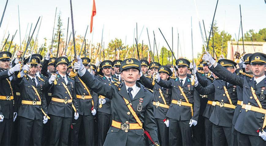 Teğmenler savunmalarını sunacak