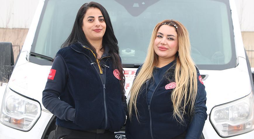 Yüksekova’nın ‘en hızlı’ ikilisi! Her gün onlarca insanın hayatına dokunuyorlar