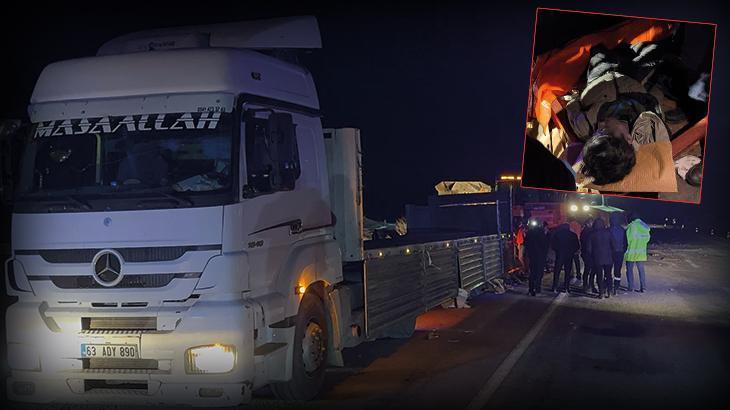 Bitlis’te kaçak göçmenleri taşıyan TIR devrildi: 1 ölü, 4 yaralı