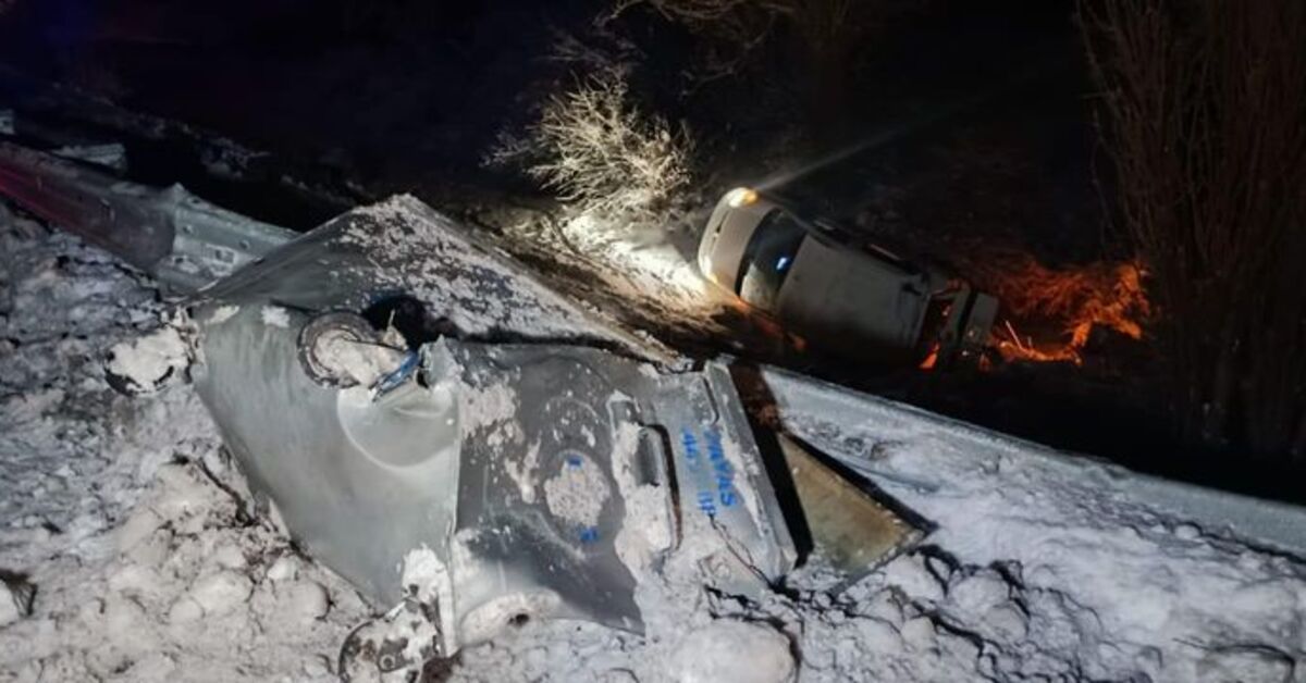 Elazığ'da kontrolden çıkan araç şarampole yuvarlandı: 1 ölü, 1 yaralı