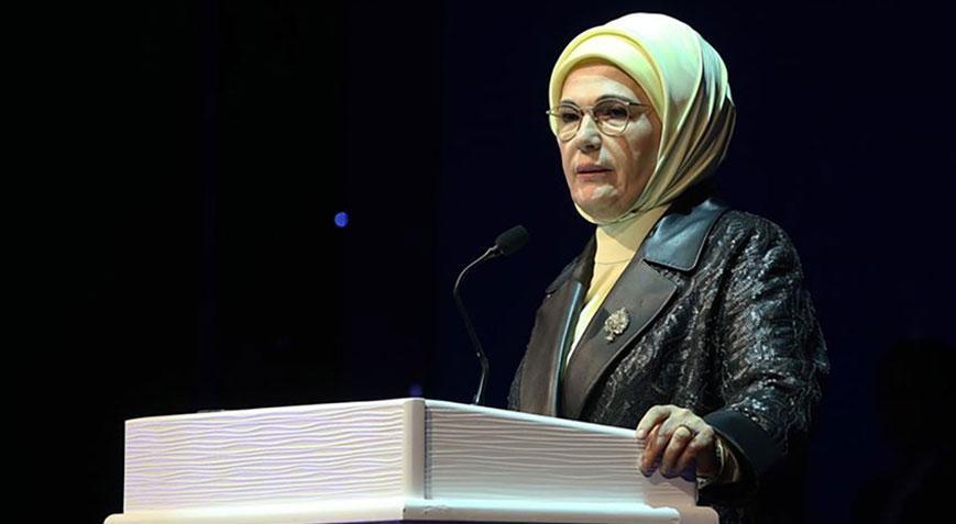 Emine Erdoğan’dan Alev Alatlı paylaşımı