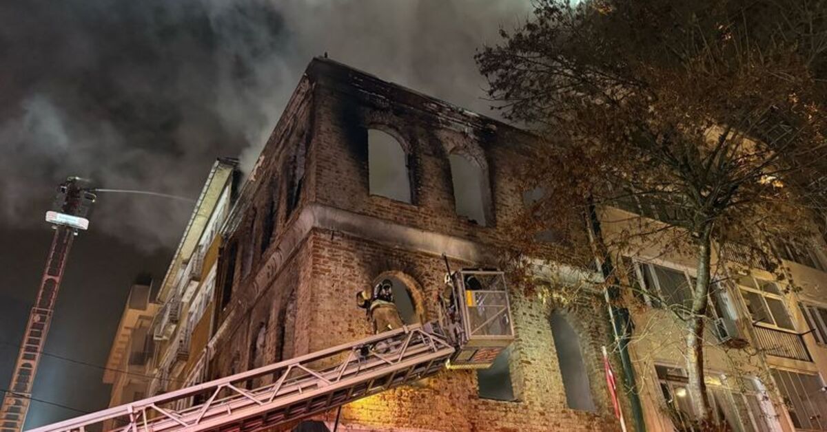 Kadıköy'de tarihi karakol yangınının detayları ortaya çıktı – Güncel haberler | Son dakika haberleri