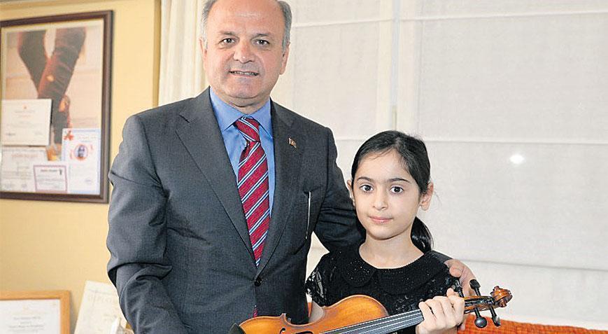 Kemanın ‘harika çocuğu’ kazada hayatını kaybetti! Notalar yaya geçidinde sustu