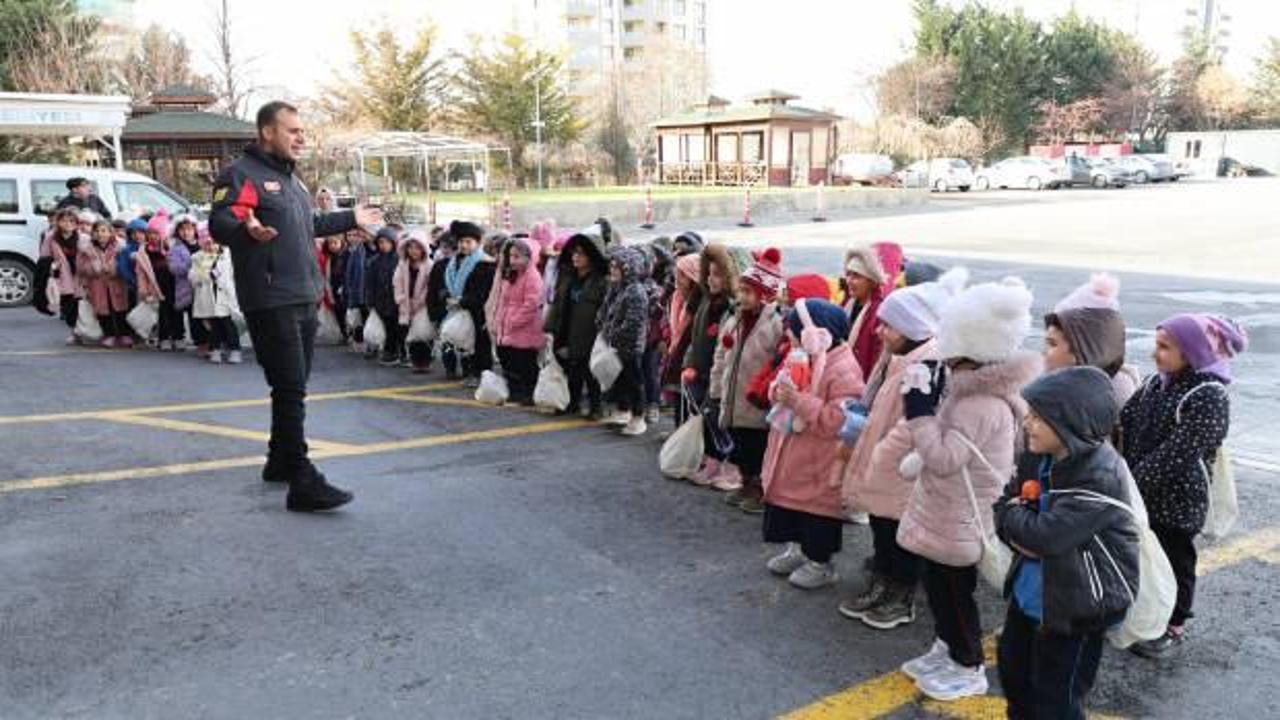 Konya Büyükşehir’den ilkokul öğrencileri için yangın güvenliği seferberliği!