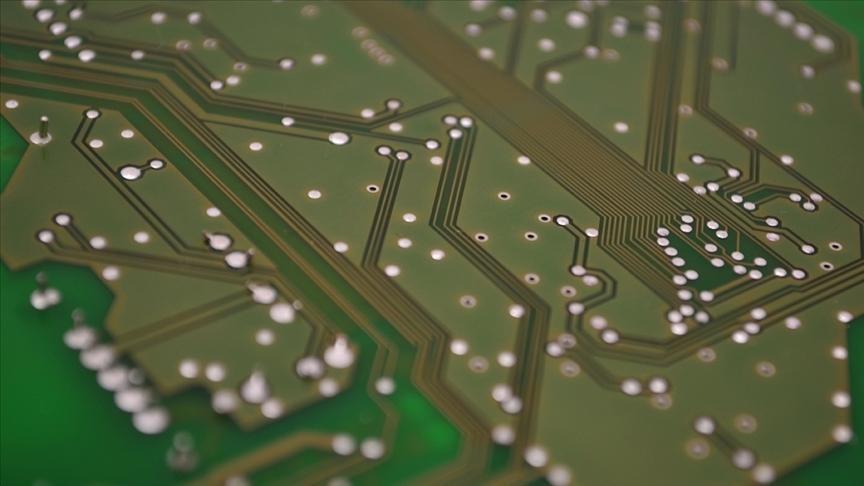 Küresel yarı iletken satışları 2024’te arttı
