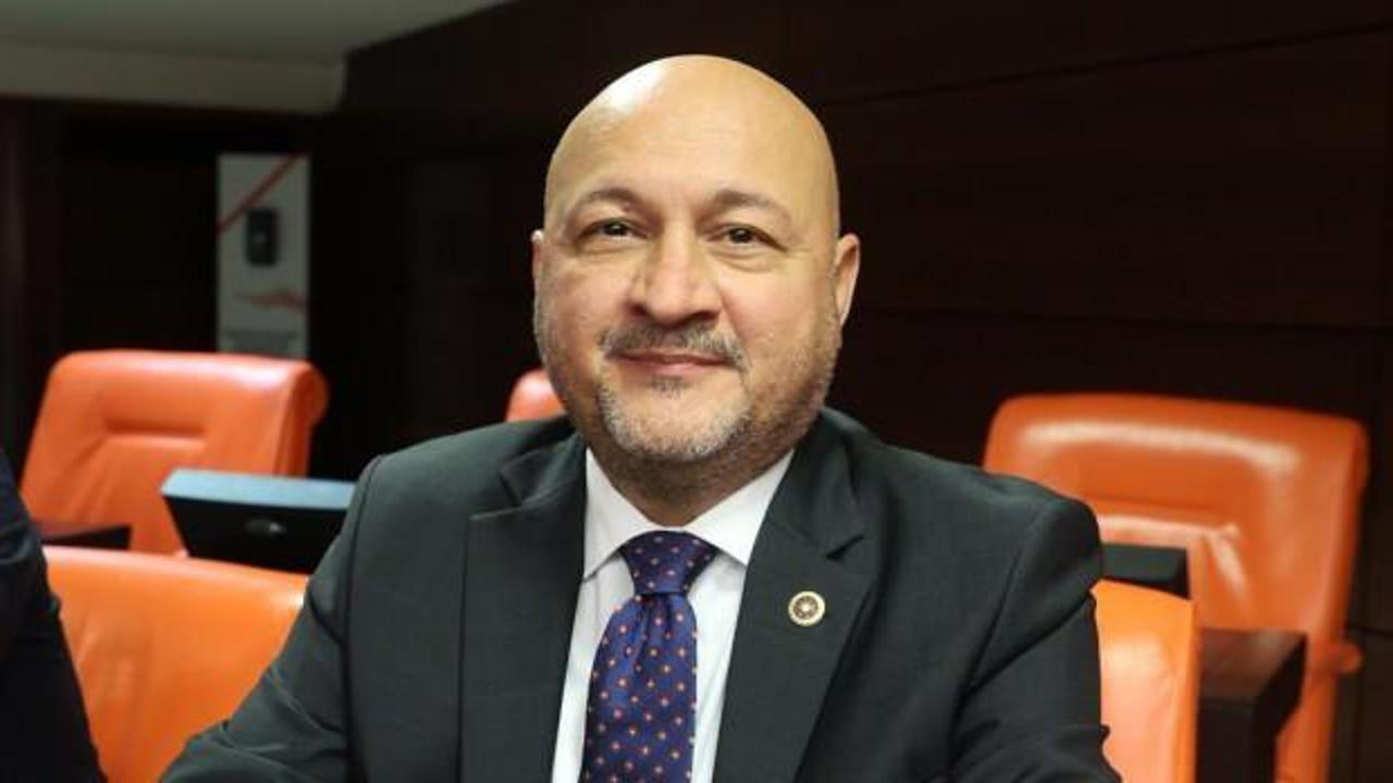 PKK’ya silah bırakma çağrısı: AK Parti’den olumlu yorum