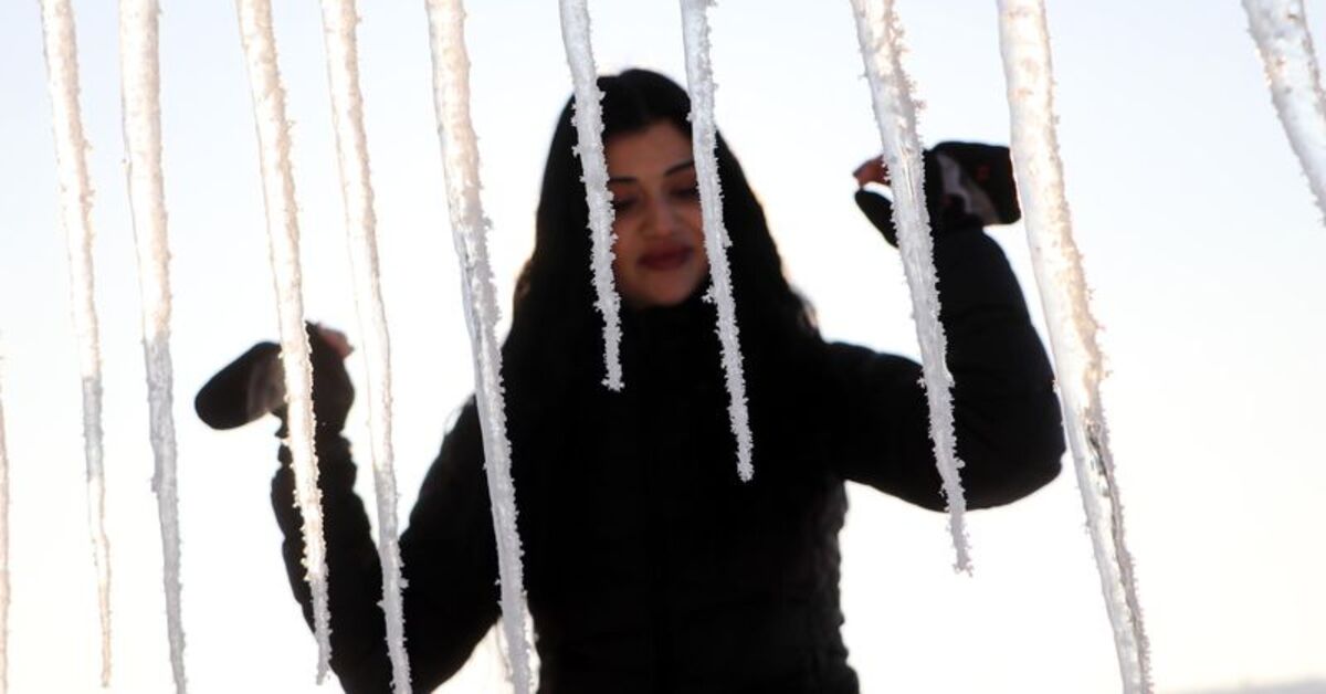 Soğuk hava son dakika: Türkiye dün gece dondu! 2 ilçe -32.6'yı gördü! | Son dakika haberleri
