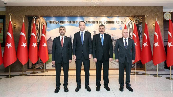 Bakan Bayraktar, Erzurum’da
