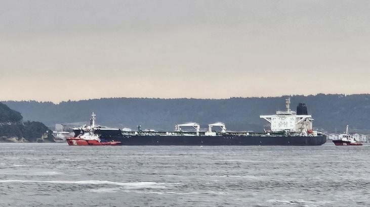 Çanakkale Boğazı’nda gemi arızası! Dev tanker güvenli bölgeye demirletildi