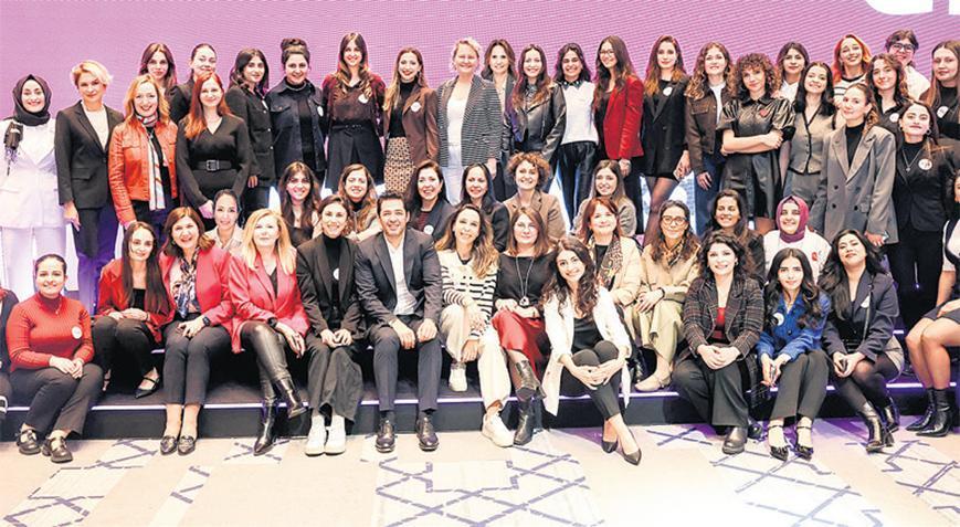 Geleceğin kadın liderleri…