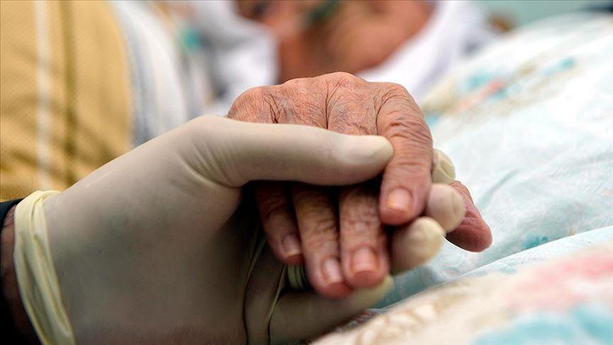 Hanelerin yüzde 7,8’i evde bakım hizmetine ihtiyaç duydu