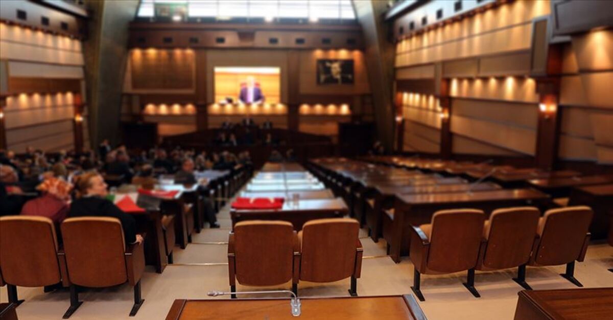 İBB Meclisi'nin olağanüstü toplantısı iptal edildi | Son dakika haberleri