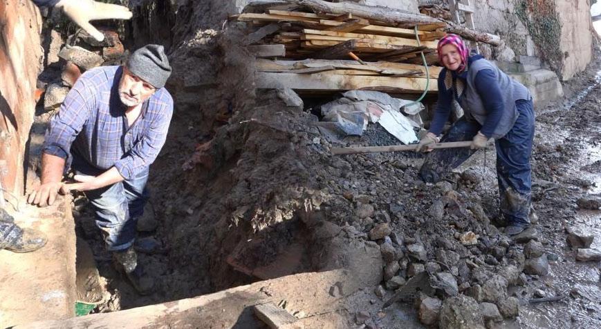 İftar saatinde 18 ev dehşeti yaşadı! ‘Bir baktım ki kıyamet koptu geliyor’