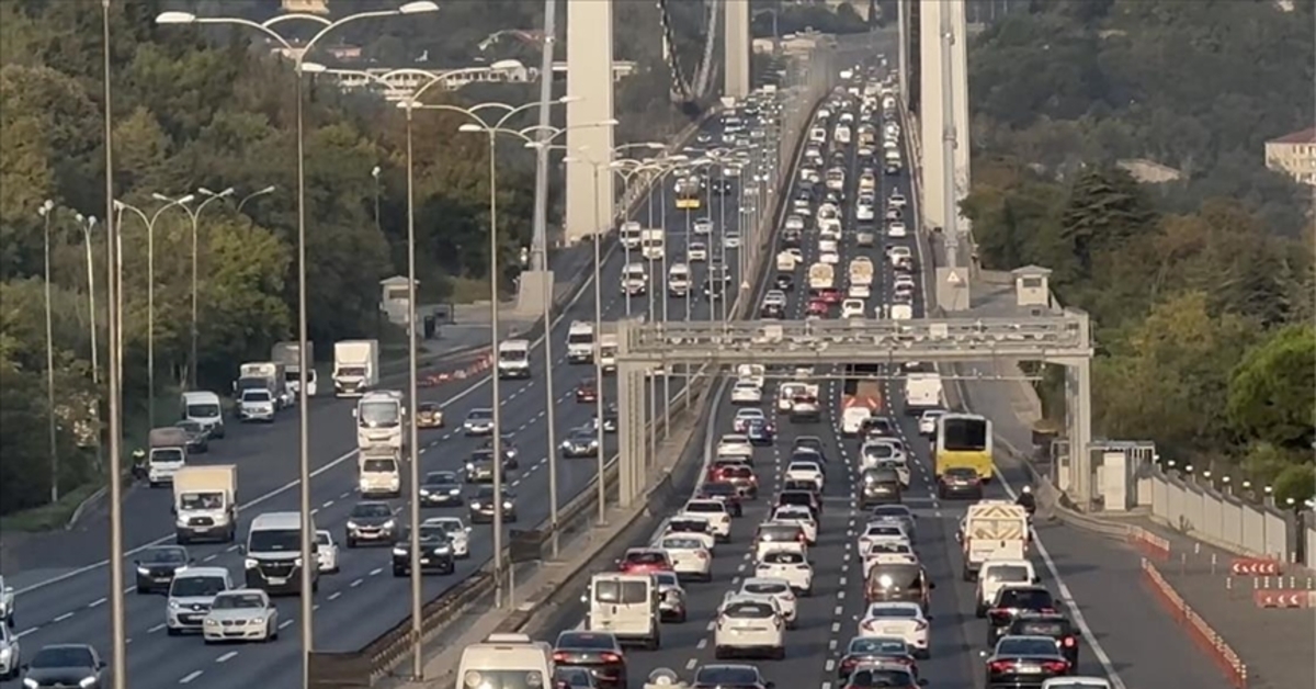İstanbul'da akşam saatlerinde trafik yoğunluğu yaşanıyor – Güncel haberler | Son dakika haberleri