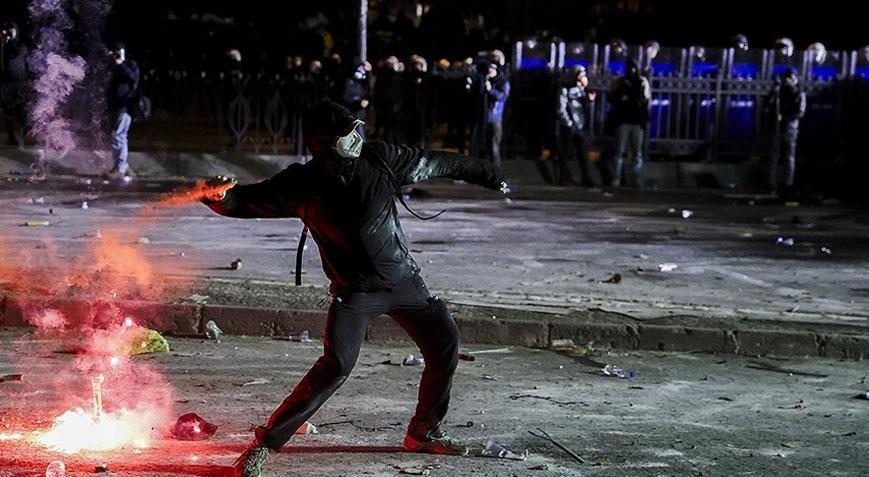 İstanbul’daki izinsiz gösterilerle ilgili 575 kişi gözaltına alındı!