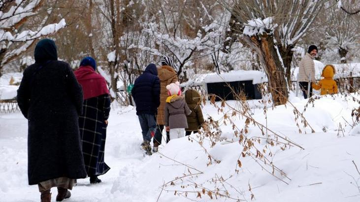 Kentte iki farklı mevsim yaşanıyor! ‘Burada ocak ayındaymışız gibi bir mevsim var’