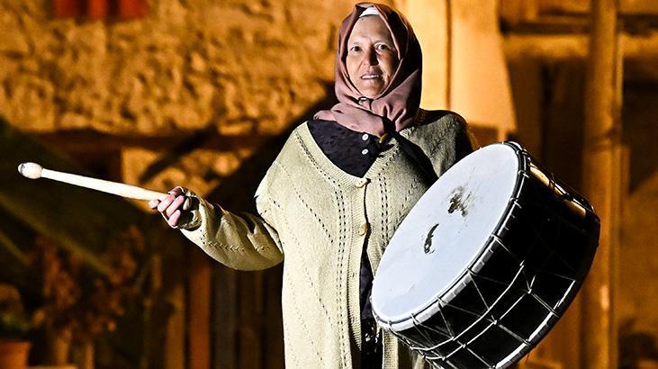 Mahallenin ‘Ayşe ablası’ 18 yıldır sokaklarda