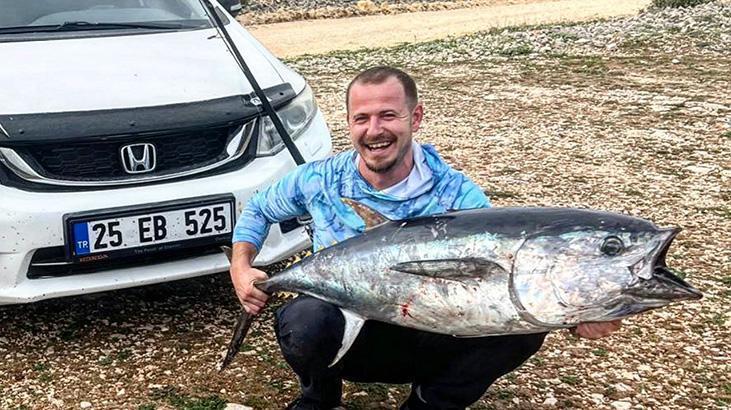 Oltaya takıldı, gözlerine inanamadı: Bu balığı beklemiyordum