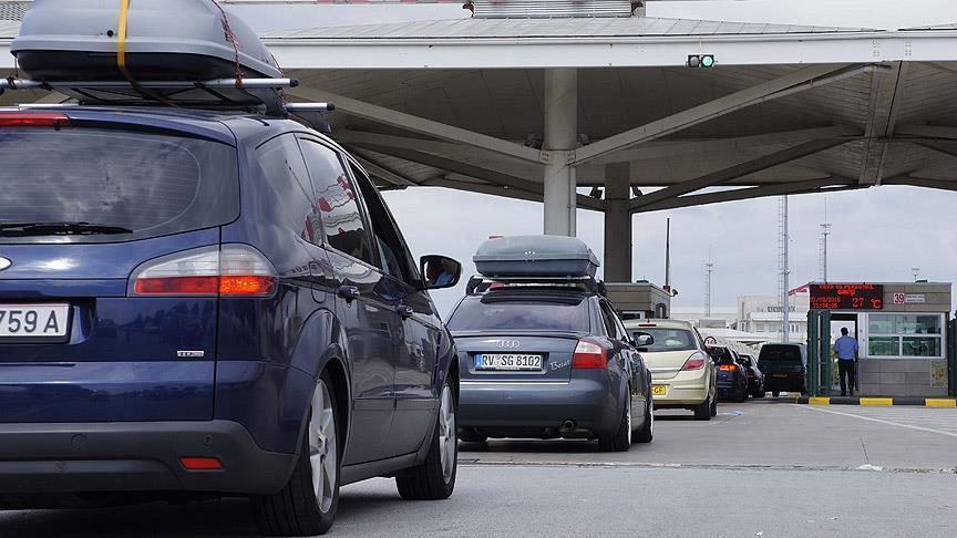 Yabancı plakalı araçlar, özel otoyollardaki geçiş ücretlerini ödemeden Türkiye’yi terk edemeyecek