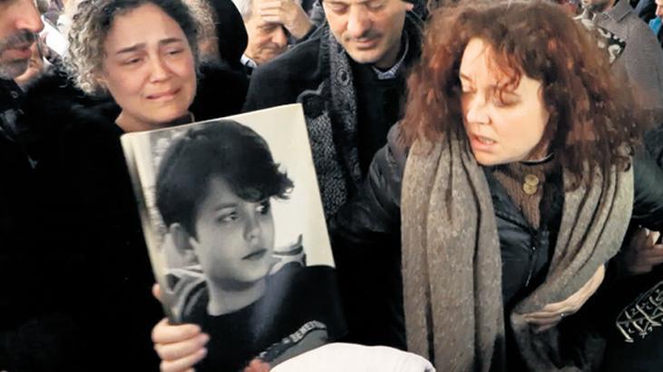 Acılı aileye ölüm tehdidi! Oğullarının katillerinin arkadaşlarından gözü dönmüş mesajlar
