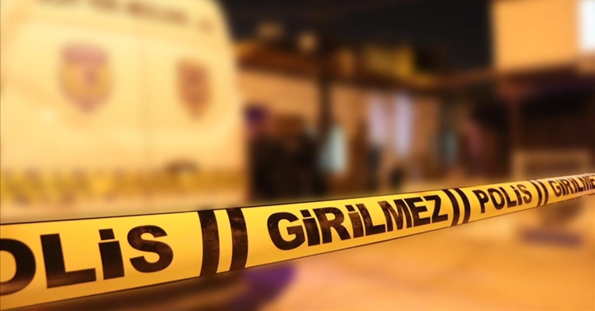 Adana'da bıçaklı saldırı: 1 ölü, 1 yaralı | Son dakika haberleri
