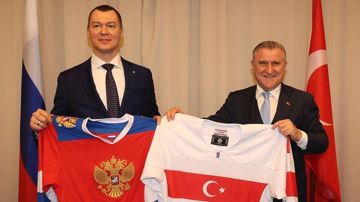 Bakan Bak, Rus mevkidaşı Degtyarev ile Rusya’da görüştü