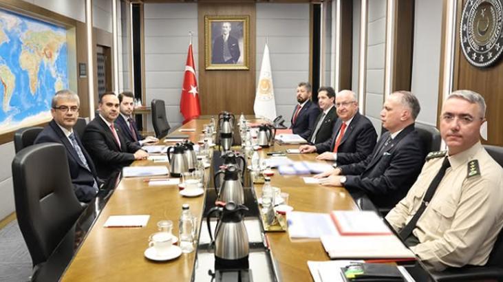 Bakan Güler ile Sanayi ve Teknoloji Bakanı Kacır bir araya geldi