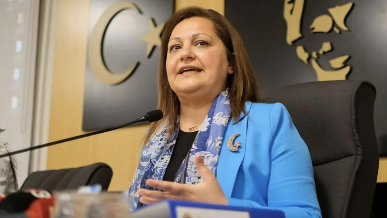 Burcu Köksal: Cumhurbaşkanı Erdoğan seçimi kazanırsa siyaseti bırakırım