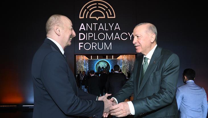 Diplomasinin kalbi Türkiye’de atıyor! Erdoğan’dan peş peşe görüşmeler