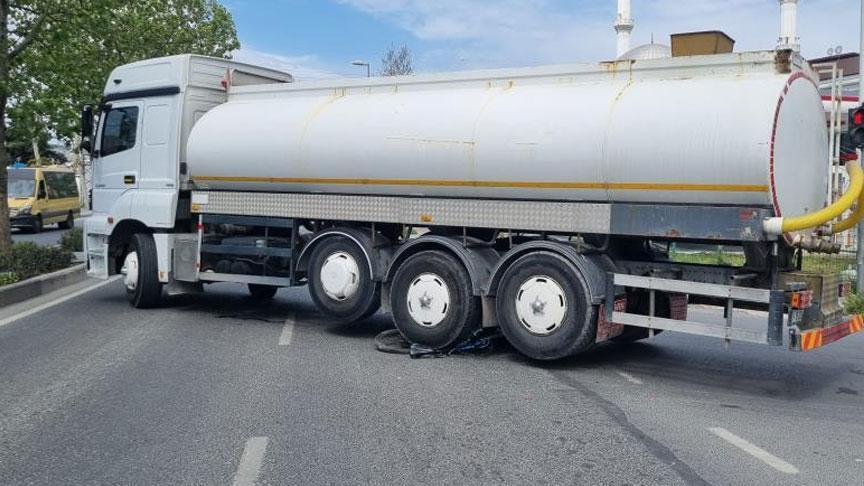 Feci kaza: Kamyonun altında kalan bisiklet sürücüsü hayatını kaybetti