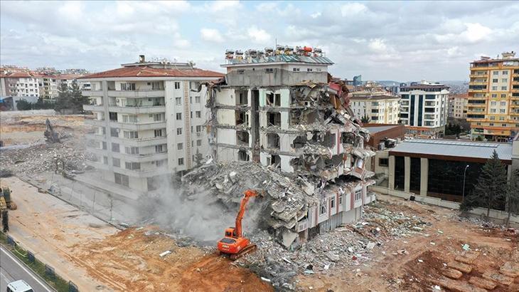 Gaziantep’te 25 kişinin öldüğü apartmana ilişkin 3 müteahhide 16 yıl hapis cezası