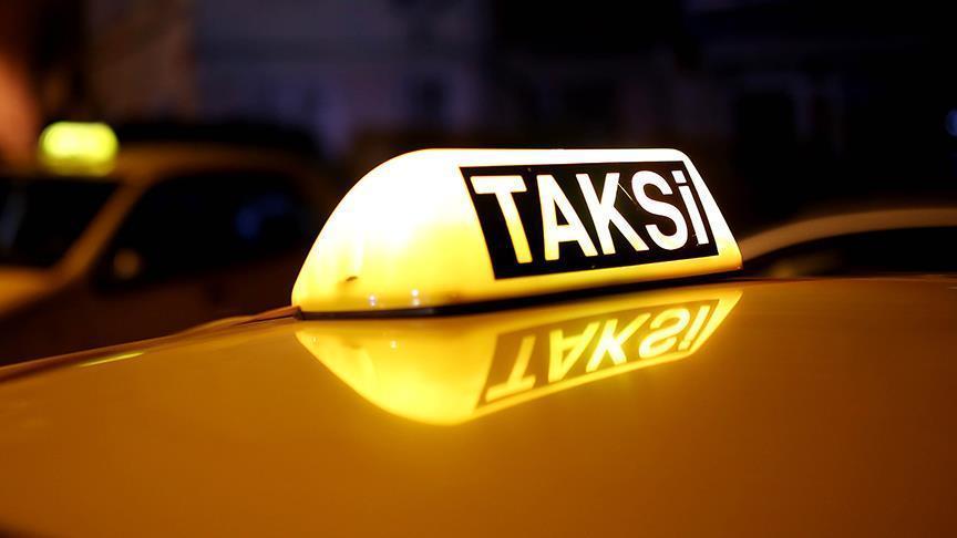 İBB Meclisinde 2 bin 500 uygulama tabanlı taksi için ihale yapılmasına yeniden onay verildi