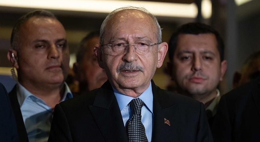 Kılıçdaroğlu’ndan Sırrı Süreyya Önder’in tedavi gördüğü hastaneye ziyaret