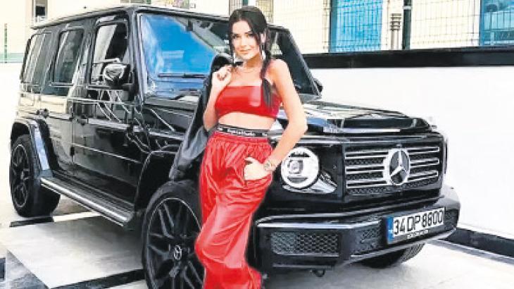 Lüks araçlarının satışı durduruldu