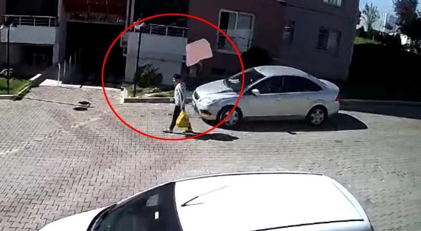 Mersin’de fırtına can alıyordu! Kıl payı kurtuluş…